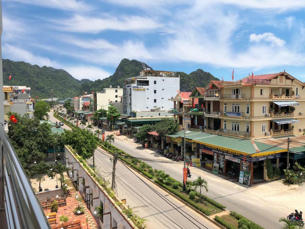 Starlet Hotel Phong Nha Exterior photo