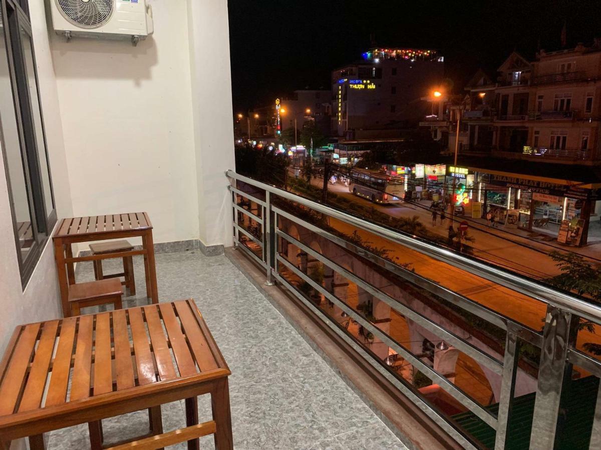 Starlet Hotel Phong Nha Exterior photo