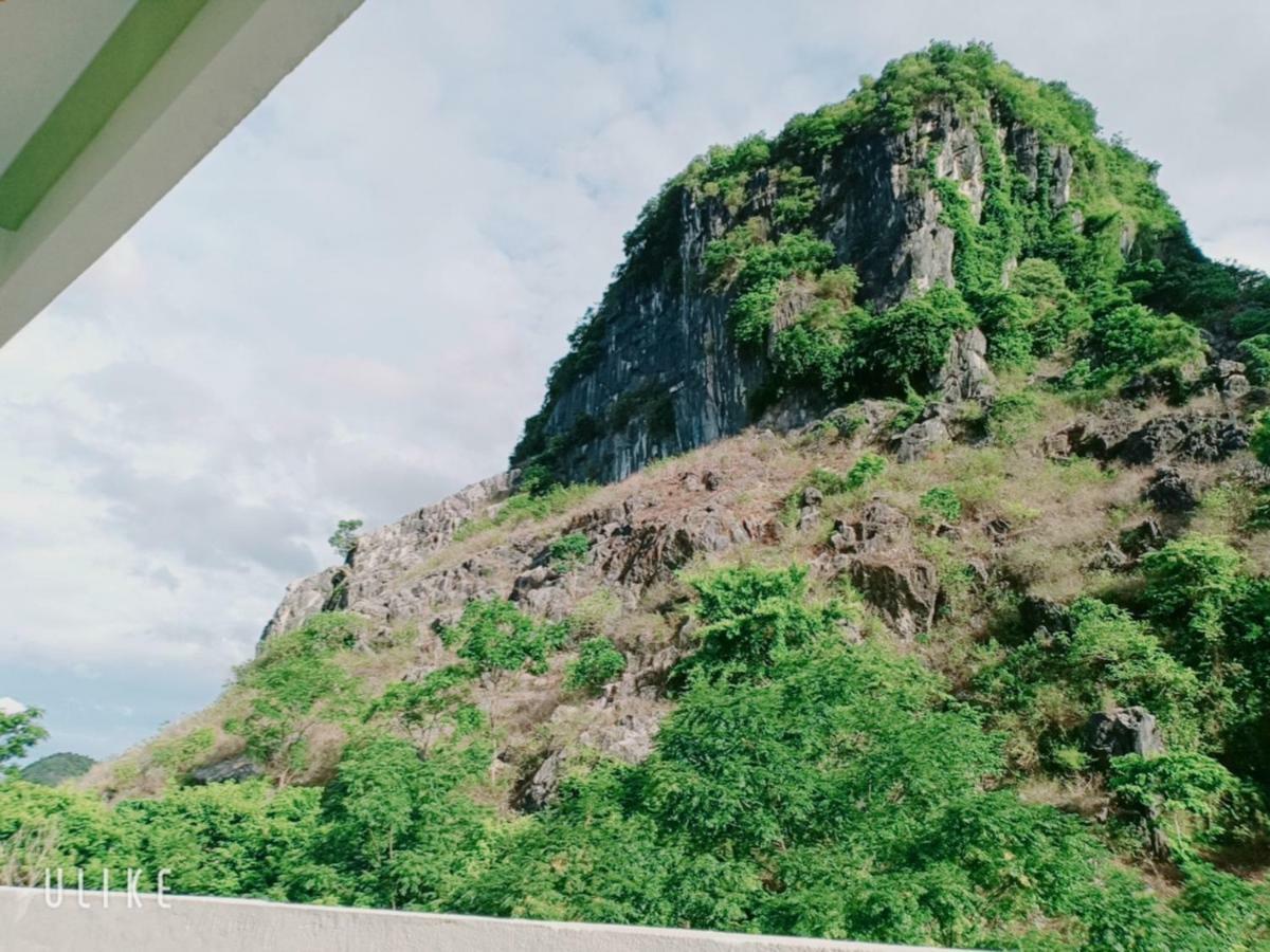 Starlet Hotel Phong Nha Exterior photo